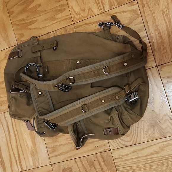 VAGABOND TRAVELER backpack - Picture 2 of 7